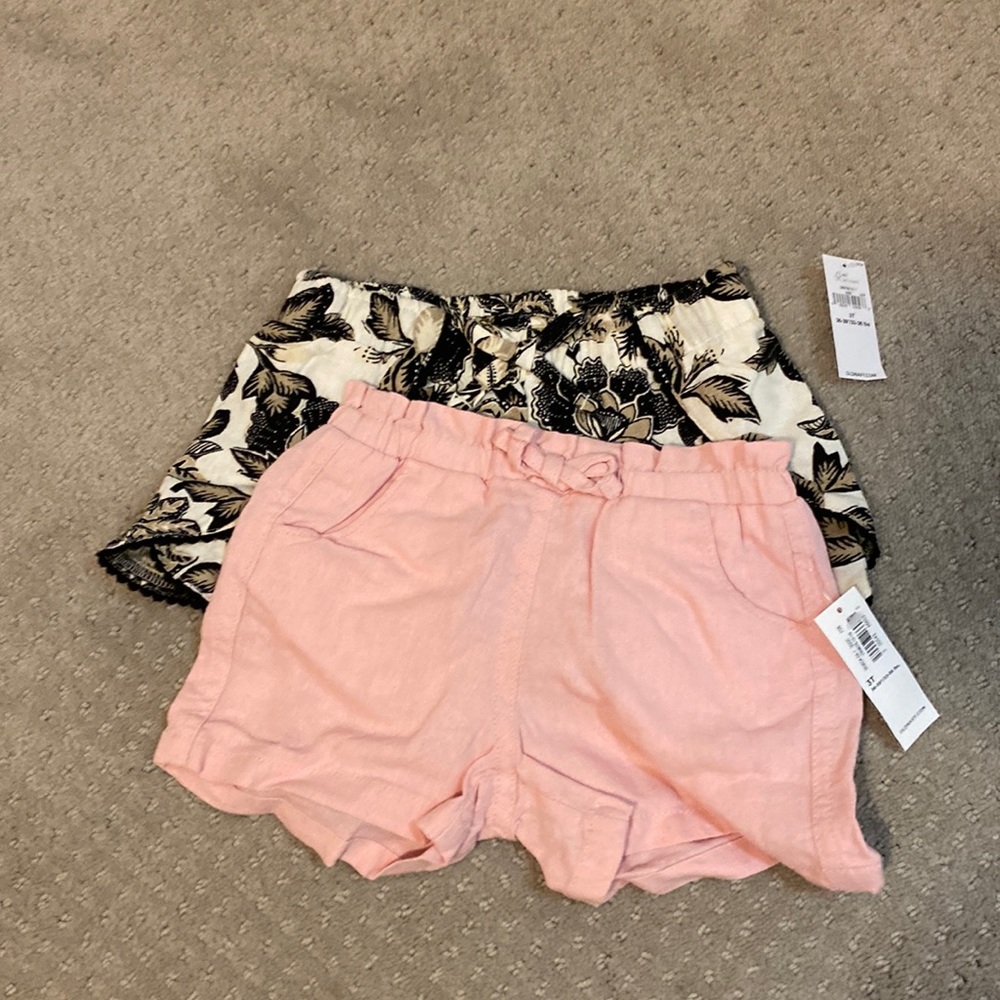BNWT Set of Old Navy pull-on woven toddler shorts 3T